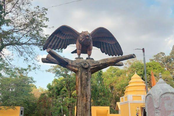 Jatayu Mandir near Ganaka Hotel Igatpuri – spiritual hill temple